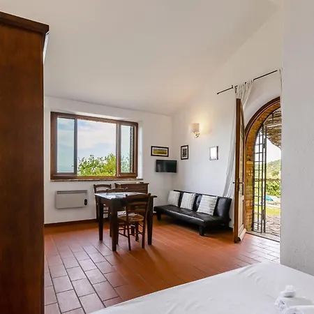 Apartman Poloturisticoumbria Rustico Con Piscina Vista